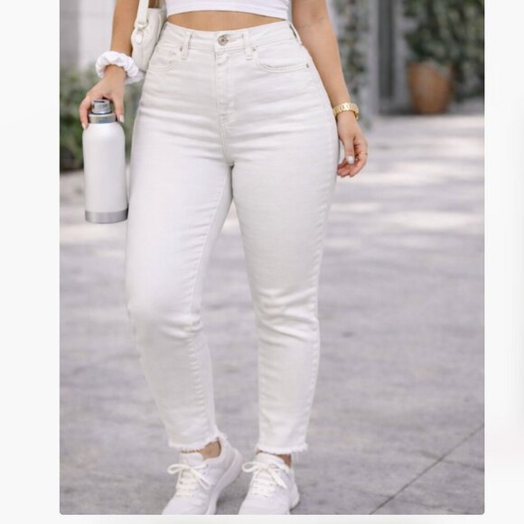 American Eagle Outfitters Denim - American Eagle Curvy High Rise Jegging Women’s Size 6 White Super Stretch